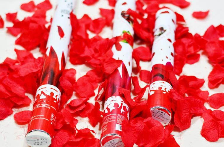 我結婚 玫瑰花瓣禮花 仿真花瓣婚慶禮炮 婚慶婚禮撒花結婚禮花産品